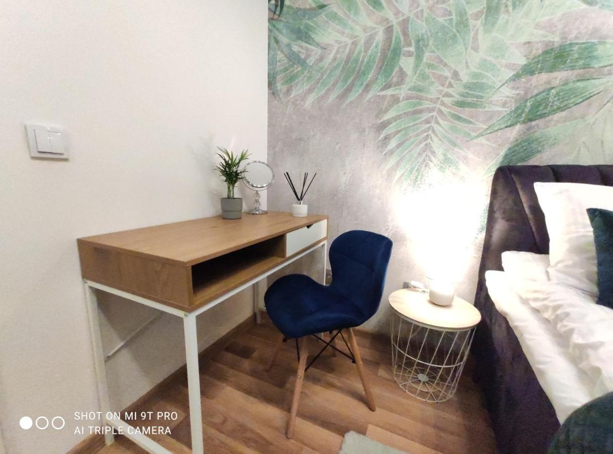 Apartamento Seventh House Cracovia Exterior foto