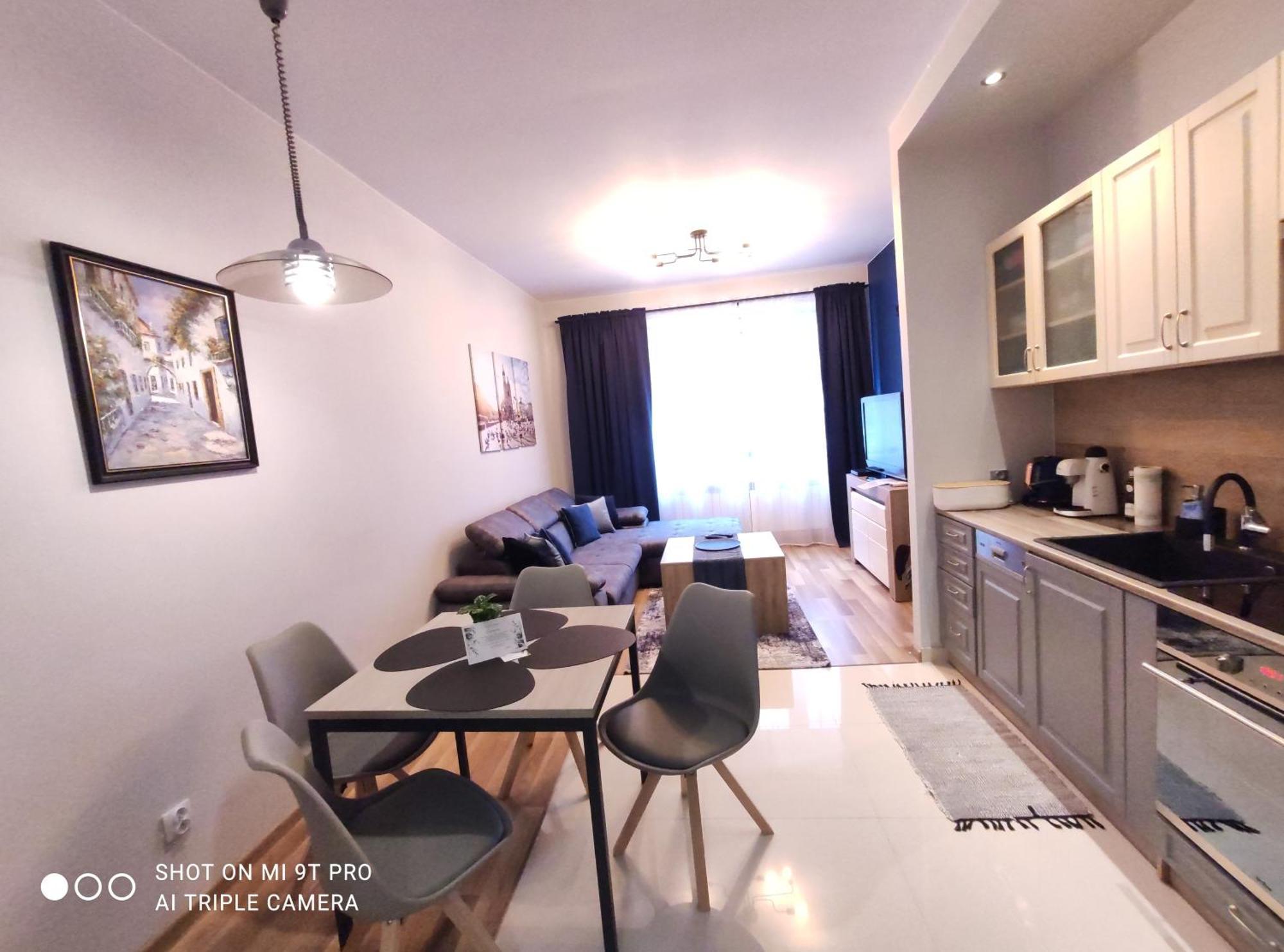 Apartamento Seventh House Cracovia Exterior foto